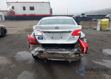 2016 Nissan Sentra Sv z USA, uszkodzony, nr VIN 3N1AB7AP0GL679335